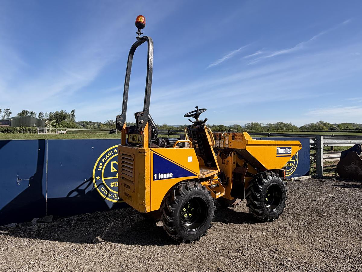 Used 2013 THWAITES 1 tonne