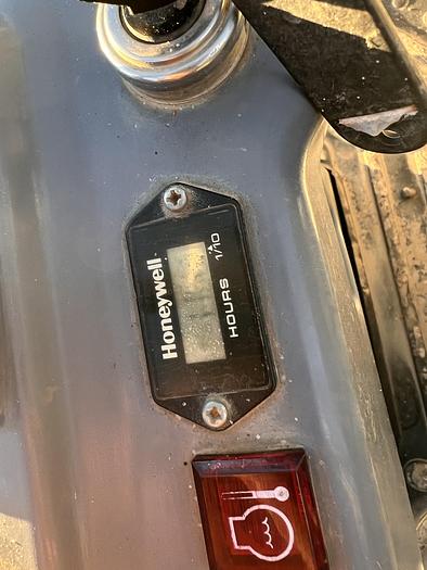 Used 2018 TAKEUCHI TB210R