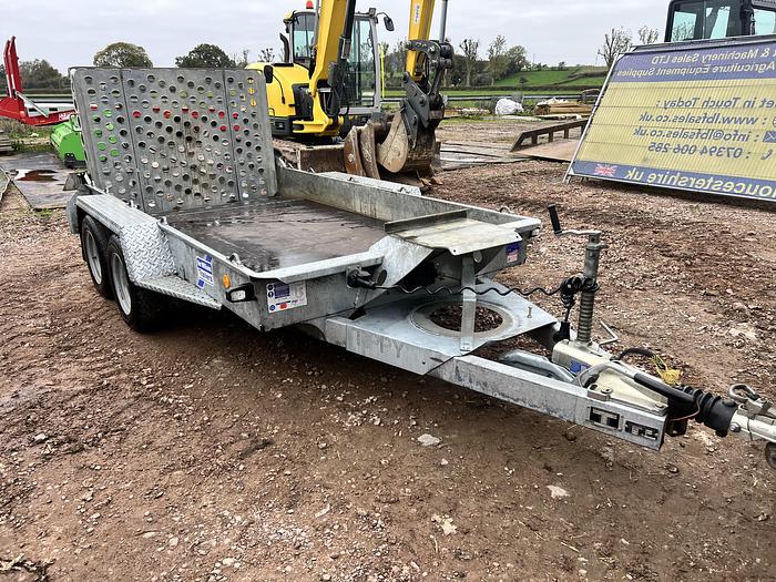 Used 2023 IFOR WILLIAMS GH1054BT