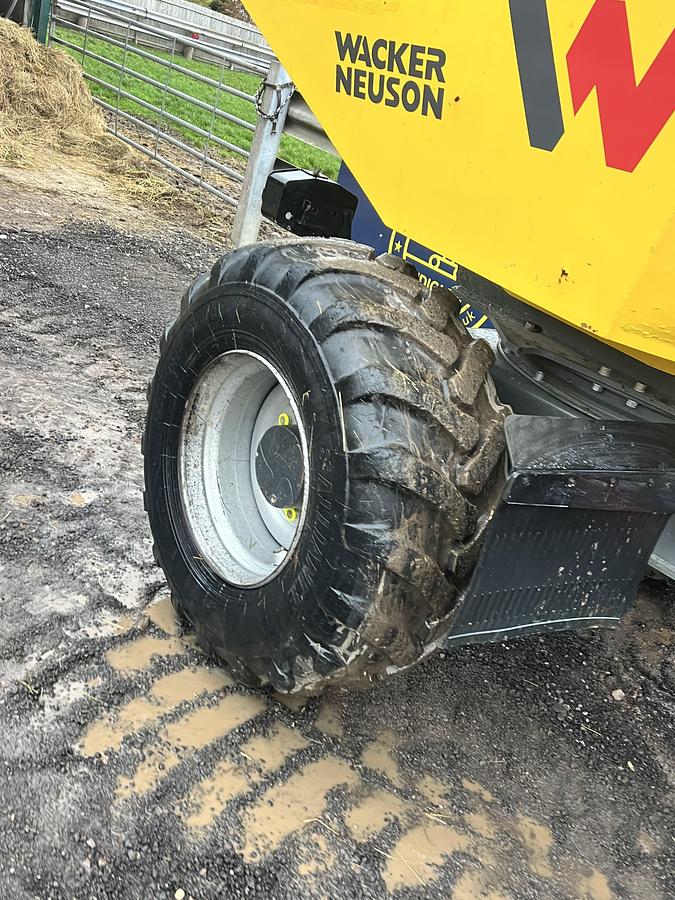 Used 2020 WACKER NEUSON DV90 duel view swivel