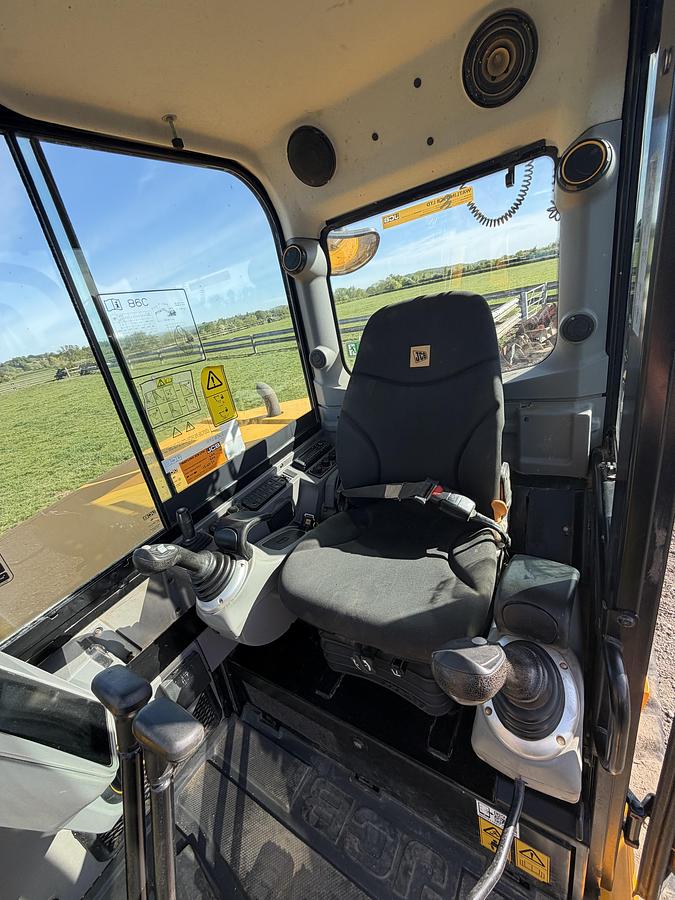 Used 2023 JCB 86c-2
