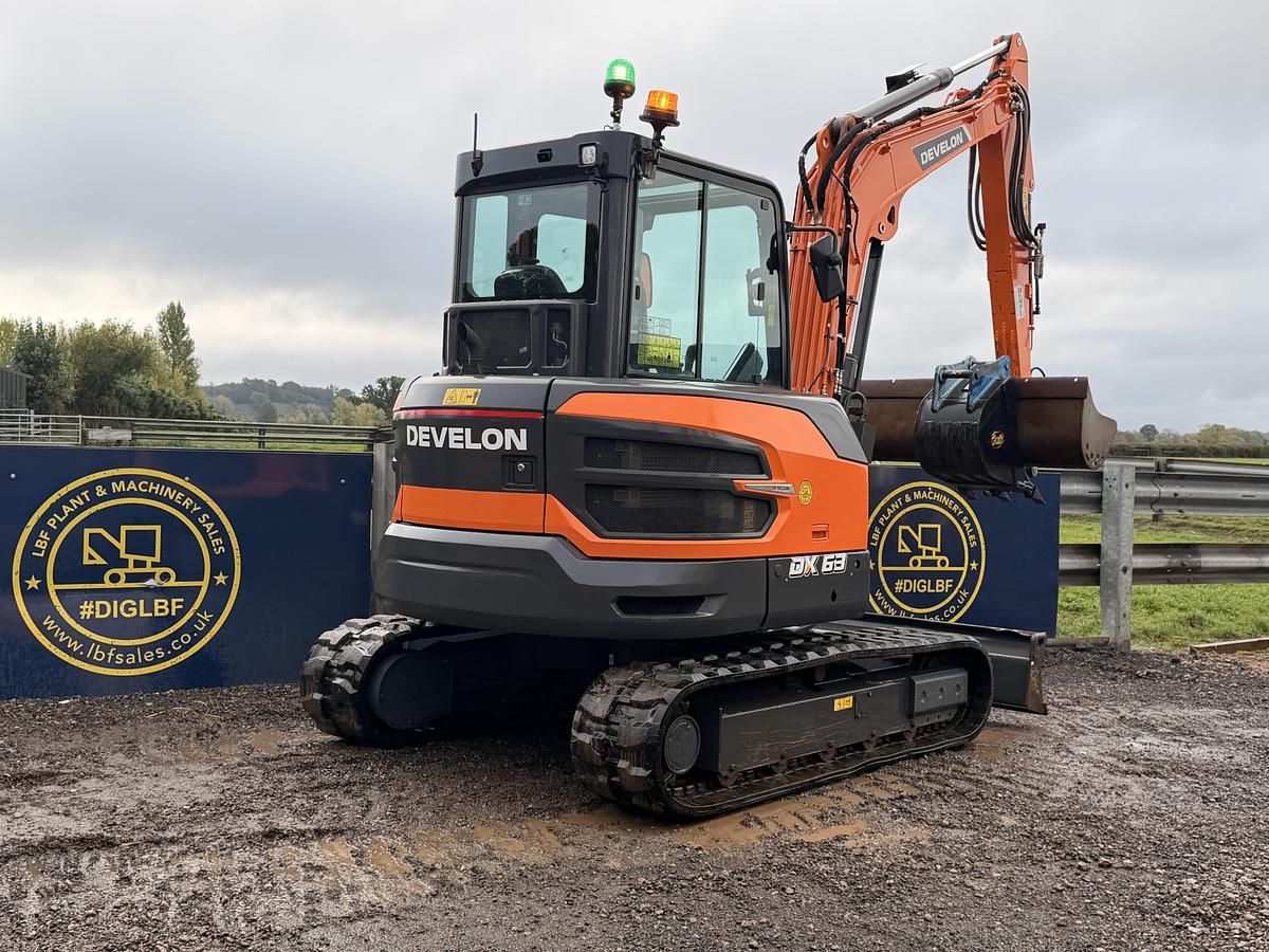 Used 2025 DEVELON DX63R-7