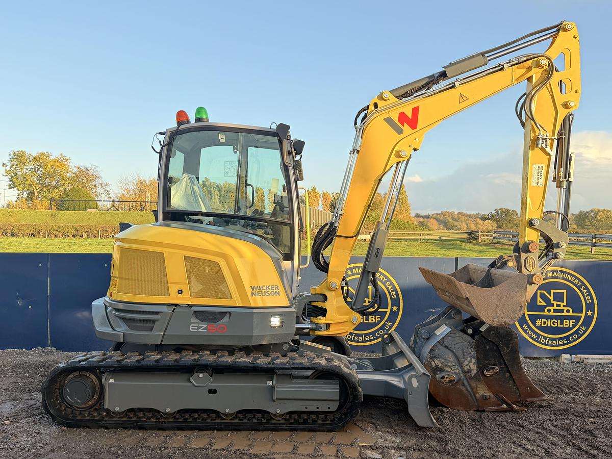 Used 2025 WACKER NEUSON EZ50