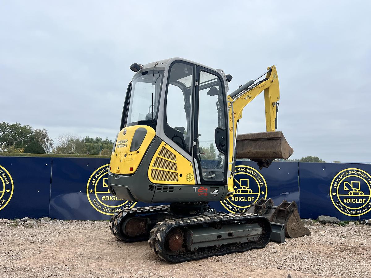 Used 2017 WACKER NEUSON ET24 VDS