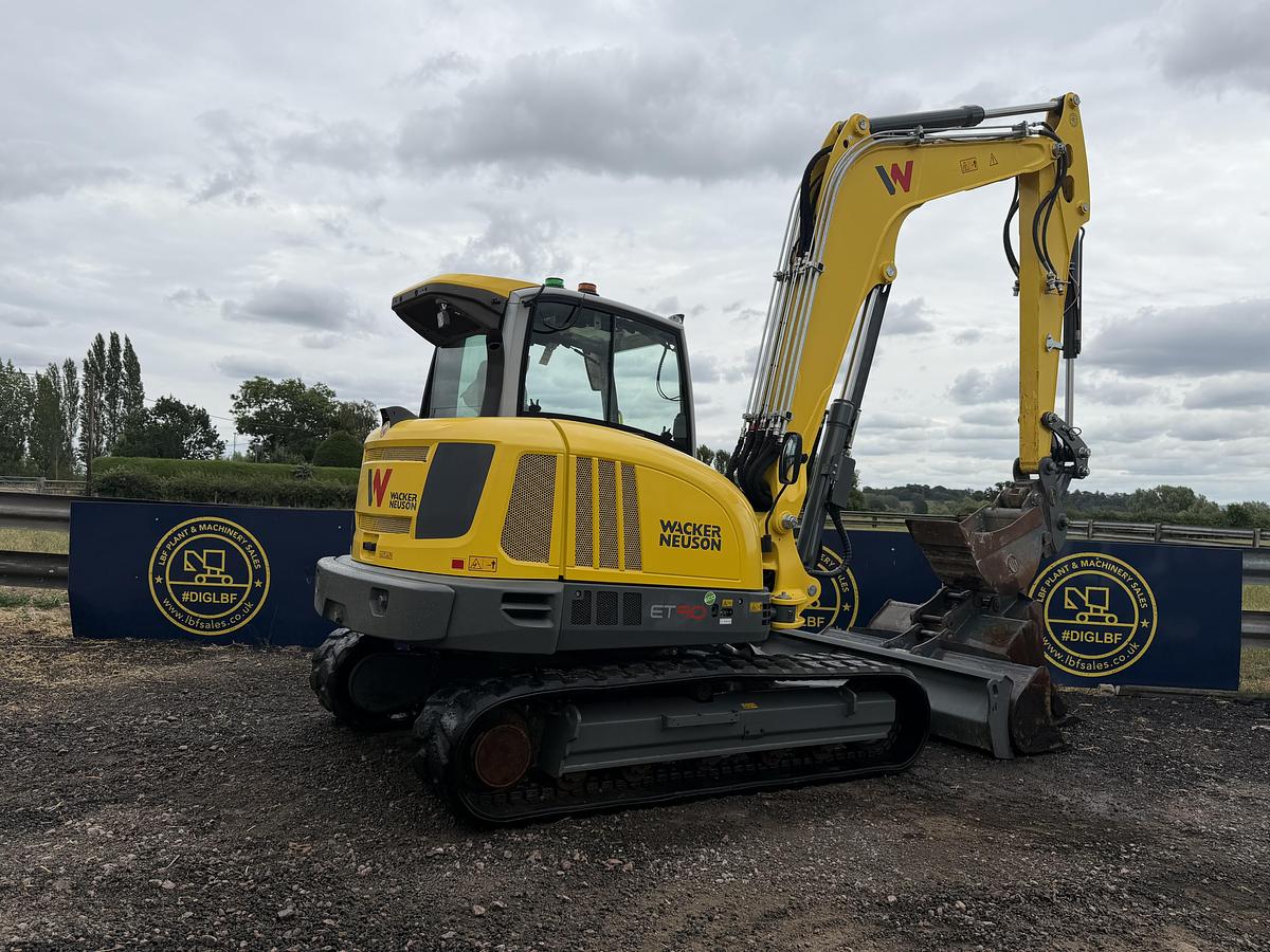 Used 2023 WACKER NEUSON ET90