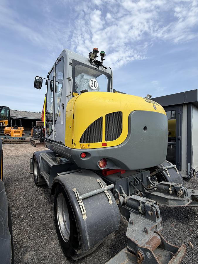 Used 2021 WACKER NEUSON EW100