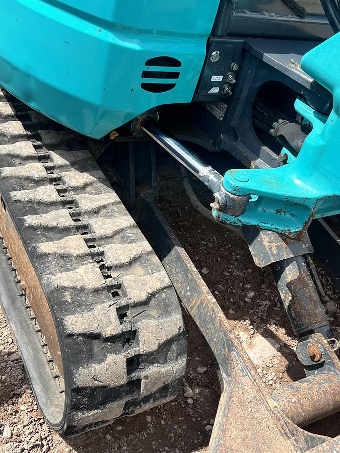 Used 2016 KOBELCO SK28SR-6E