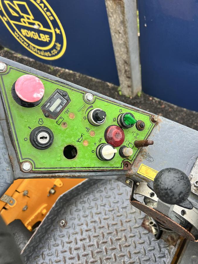 Used 2015 WACKER NEUSON TV1300