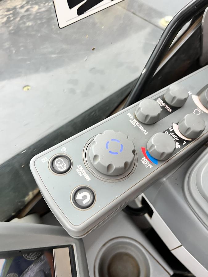 Used 2021 HITACHI ZX85USB-6