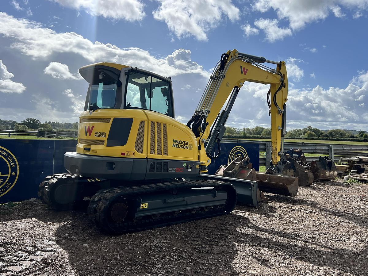 Used 2022 WACKER NEUSON EZ80