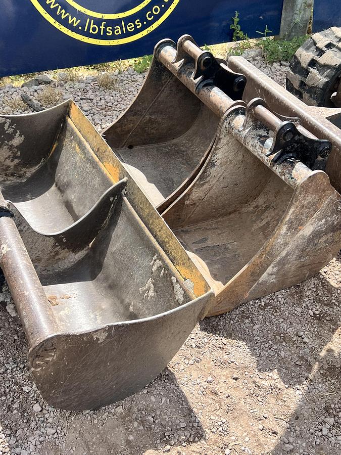 Used 2016 KOBELCO SK28SR-6E