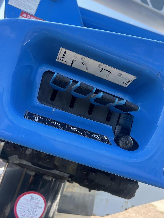 Used 2014 Land Rover Defender 110 cherry picker