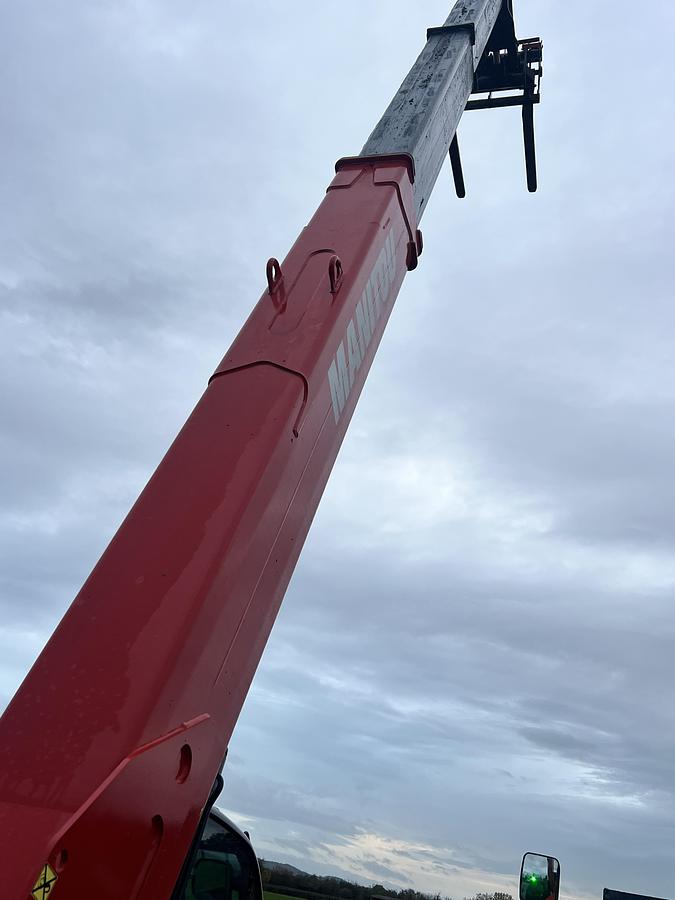 Used 2022 MANITOU MT 930 H