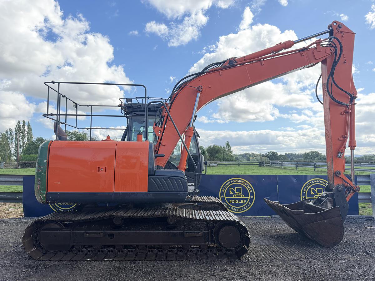 Used 2015 HITACHI ZAXIS ZX130 LCN-5