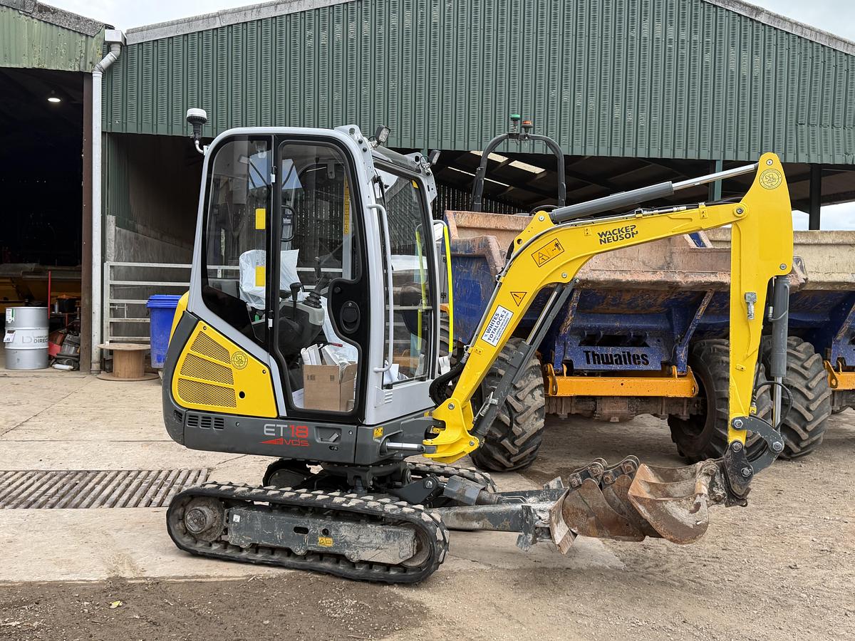 Used 2024 WACKER NEUSON ET18 VDS