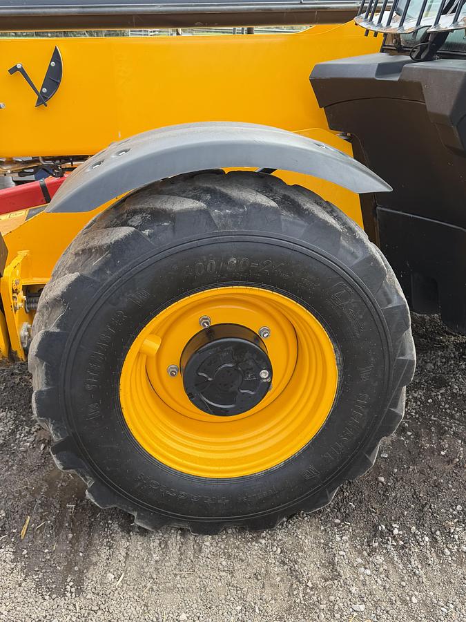 Used 2022 JCB 540-140