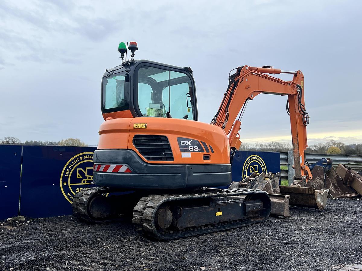 Used 2022 DOOSAN DX63