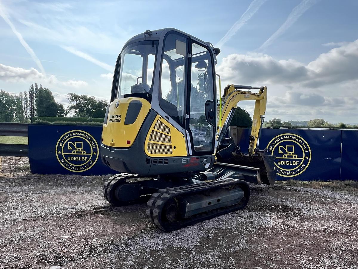 Used 2013 WACKER NEUSON ET24VDS