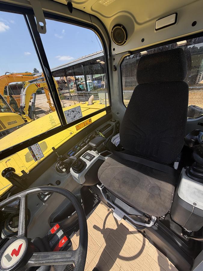 Used 2021 WACKER NEUSON EW100