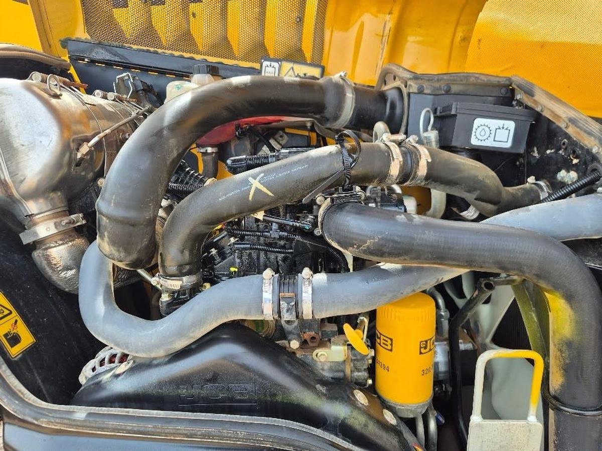 Used 2022 JCB 540-140