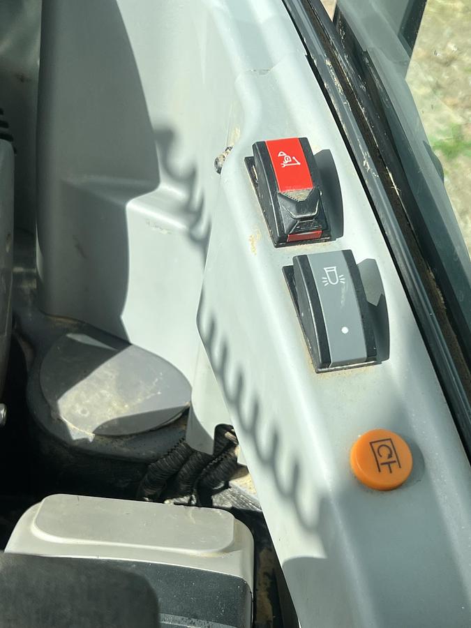 Used 2019 KOMATSU PC55 MR