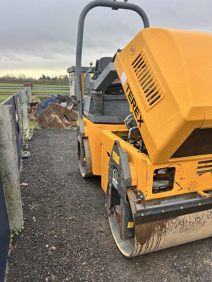 Used 2015 WACKER NEUSON TV1300