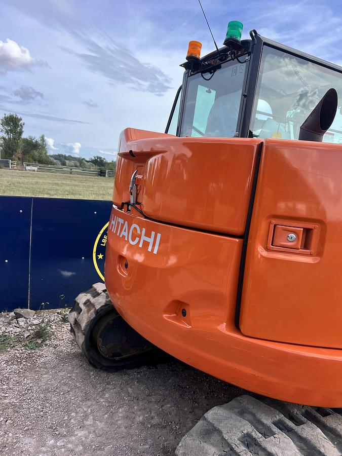 Used 2021 HITACHI ZX85USB-6