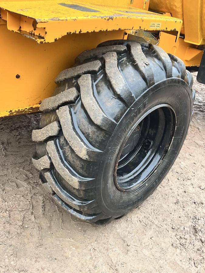 Used 2017 THWAITES 9 tonne dumper