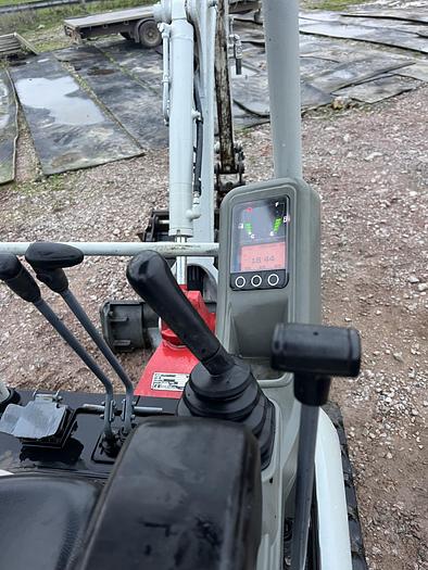 Used 2020 TAKEUCHI TB216