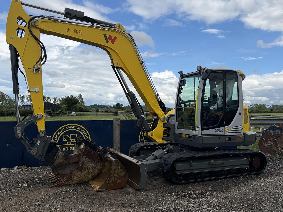 Used 2023 WACKER NEUSON ET90