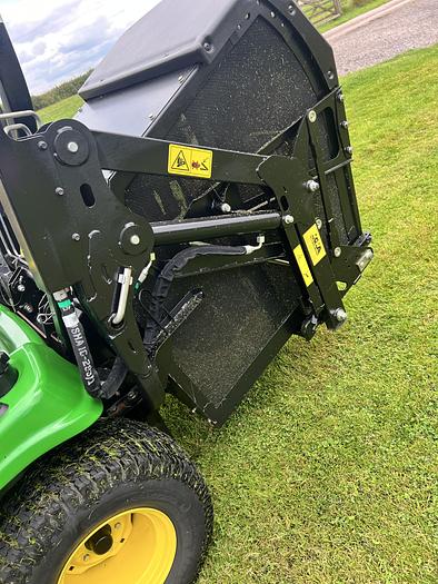 Used 2017 JOHN DEERE X950R HIGH TIP