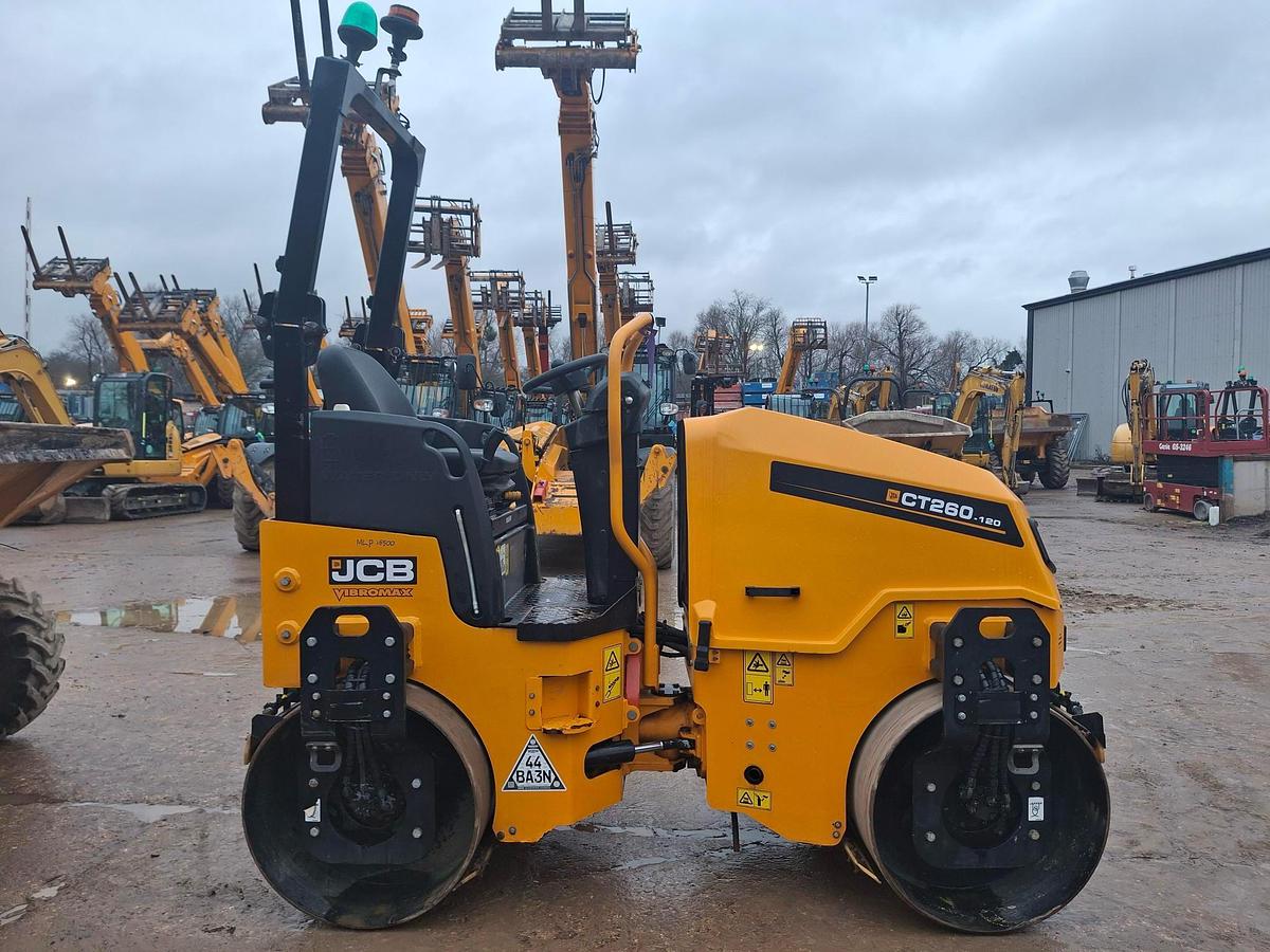 Used 2022 JCB CT260-120