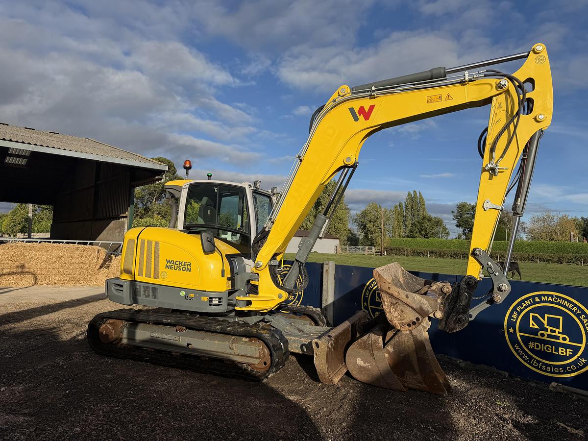 Used 2021 WACKER NEUSON ET90