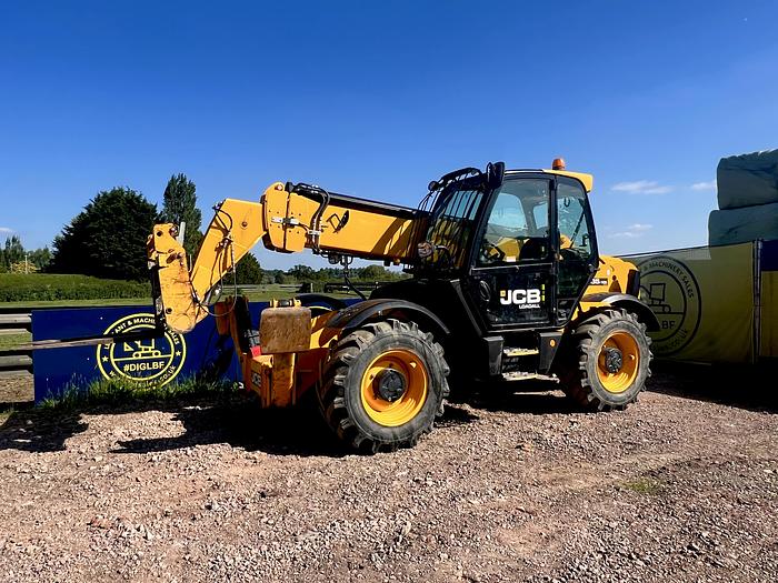 Used 2019 JCB 535-125