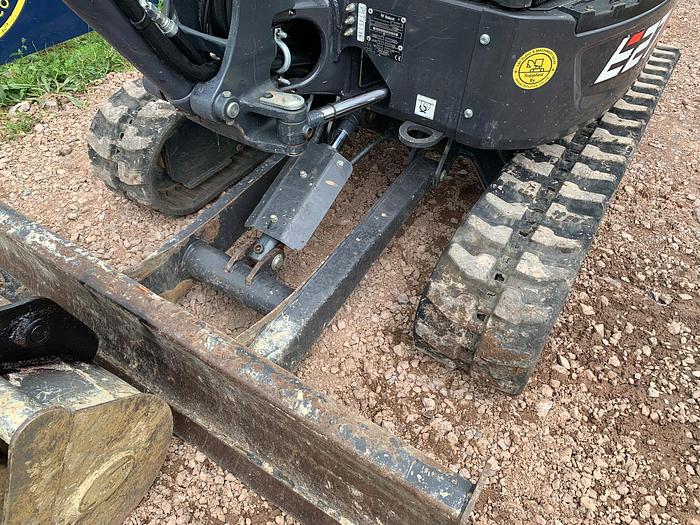 Used 2022 Bobcat E27Z