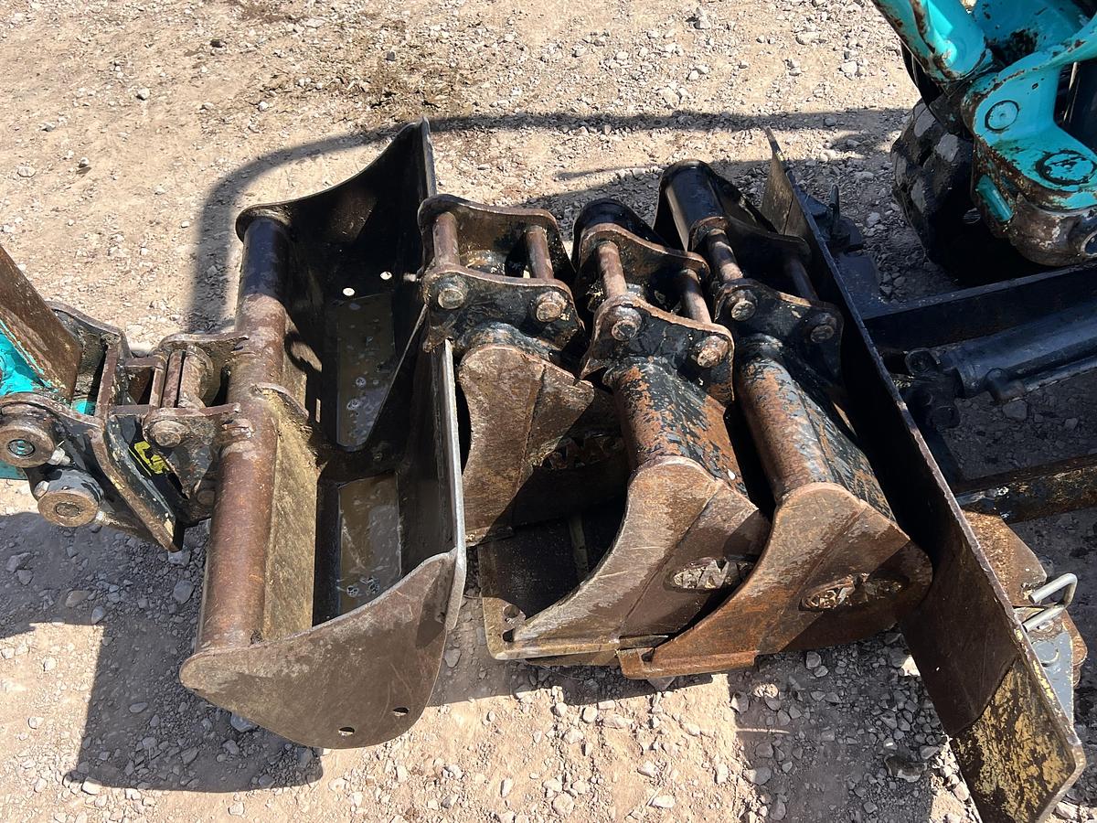 Used 2019 KOBELCO SK10SR-2