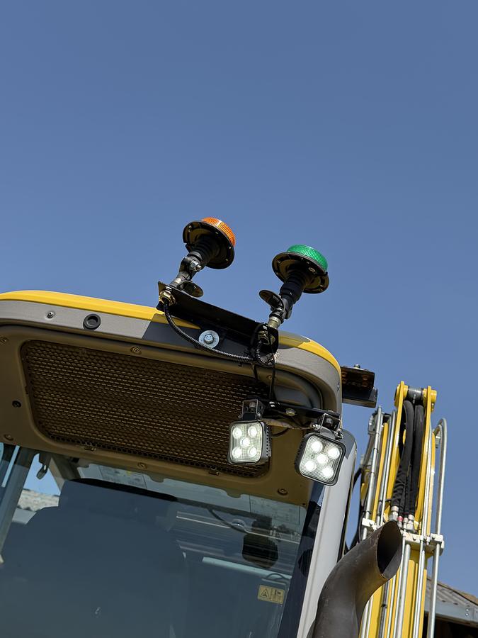 Used 2023 WACKER NEUSON ET90
