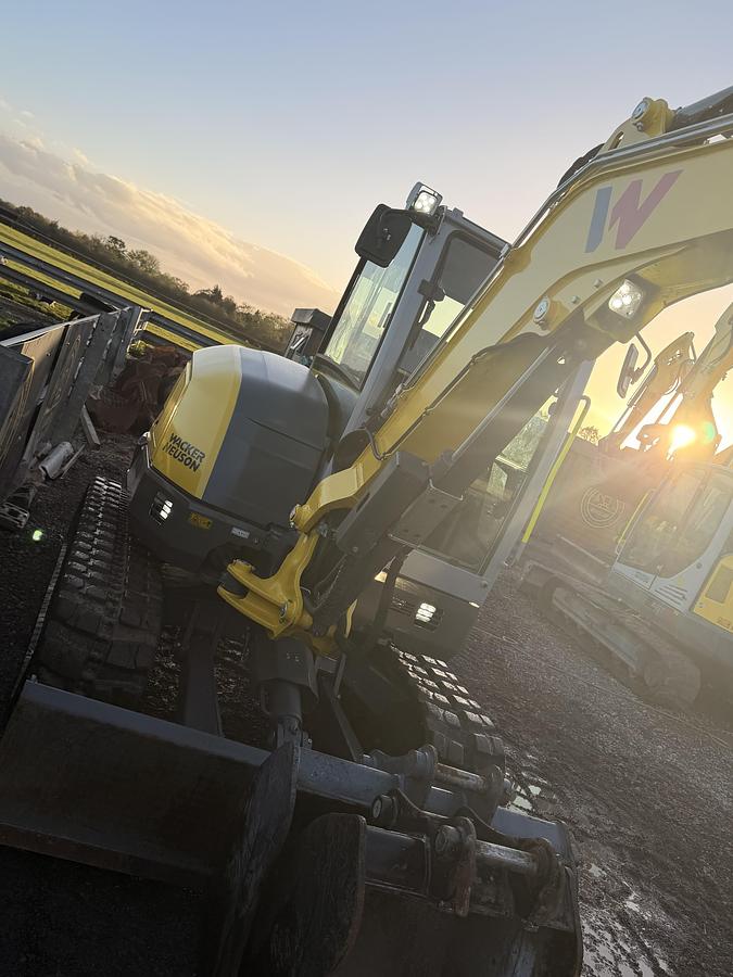 Used 2025 WACKER NEUSON EZ50