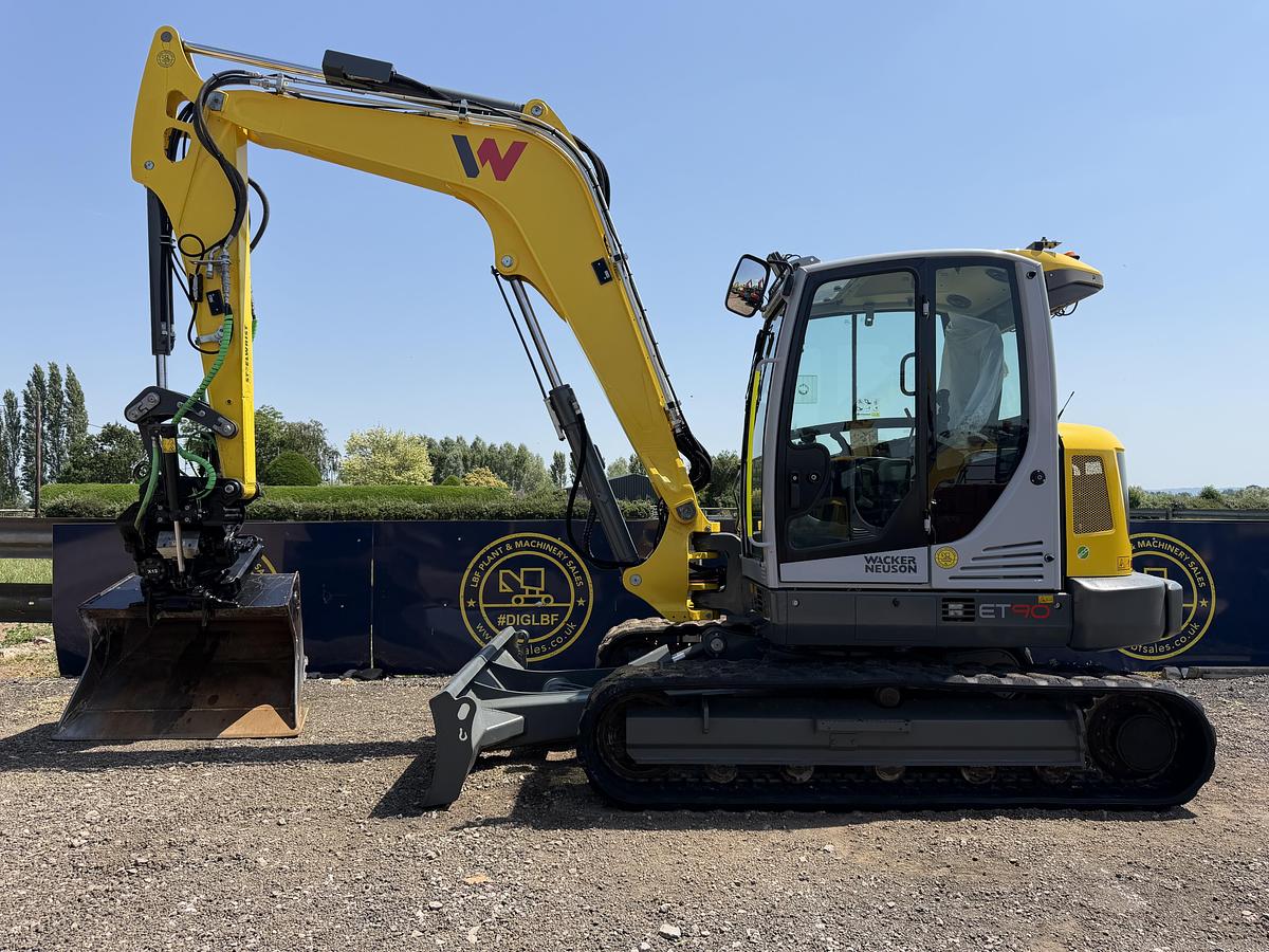 Used 2023 WACKER NEUSON ET90