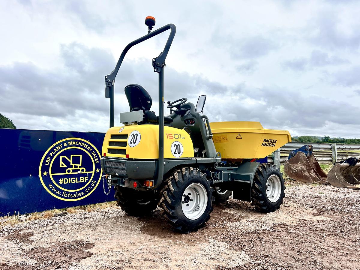 Used 2023 WACKER NEUSON 1501s