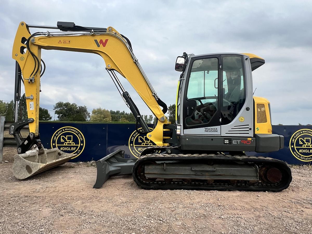 Used 2022 WACKER NEUSON ET90