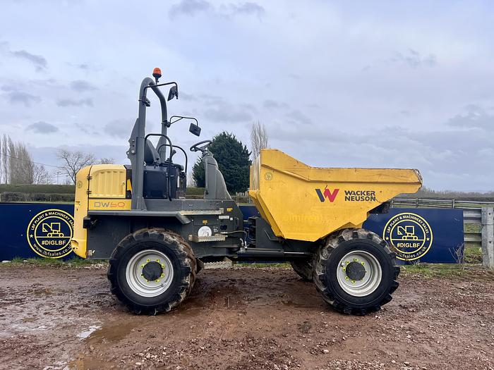 Used 2015 WACKER NEUSON DW60