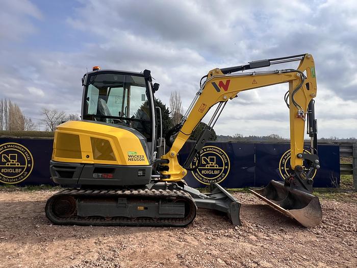 Used 2024 WACKER NEUSON ET42 VDS