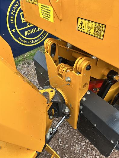 Used 2021 THWAITES MACH201