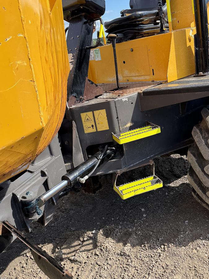 Used 2019 MECALAC TA6H