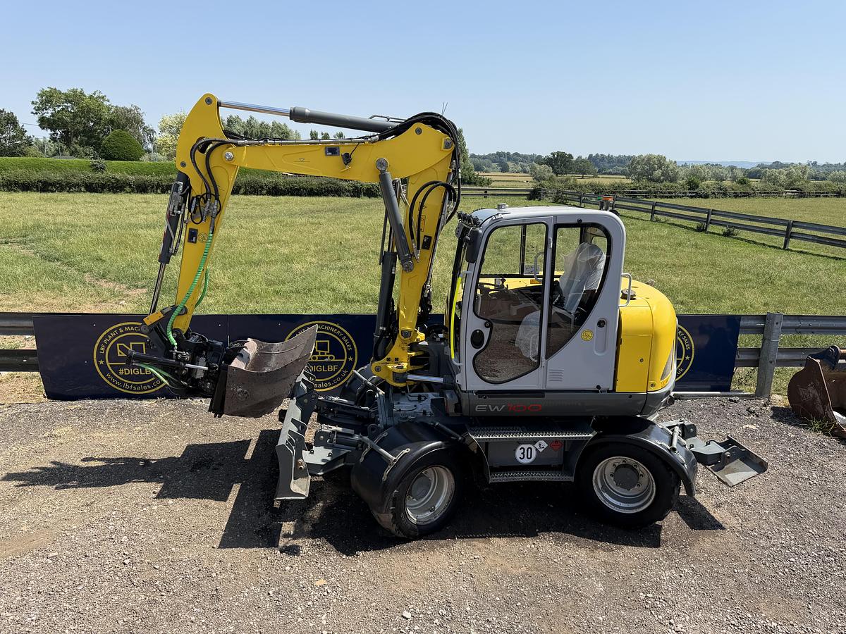Used 2021 WACKER NEUSON EW100