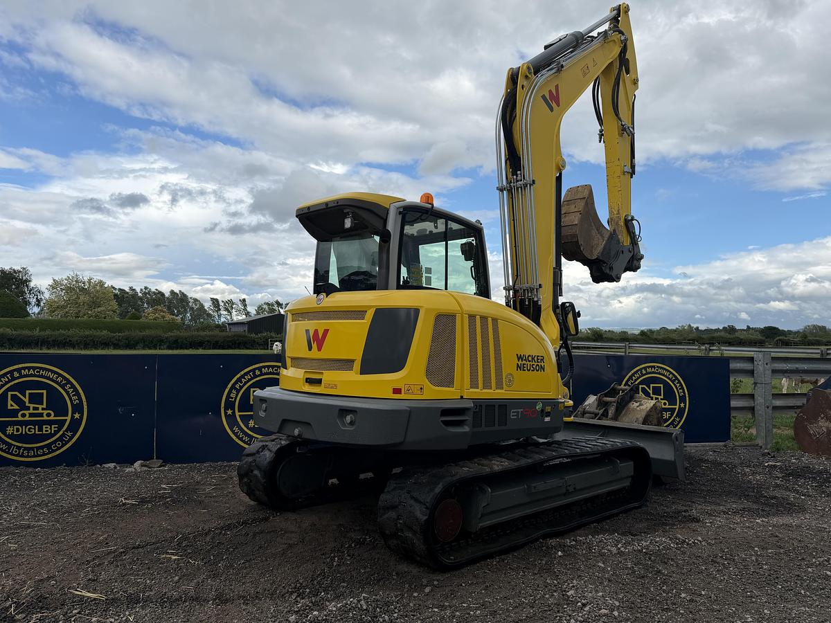 Used 2023 WACKER NEUSON ET90