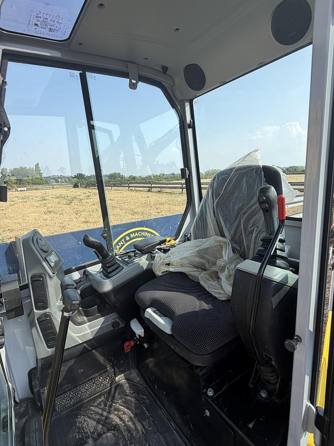 Used 2024 WACKER NEUSON EZ26-2