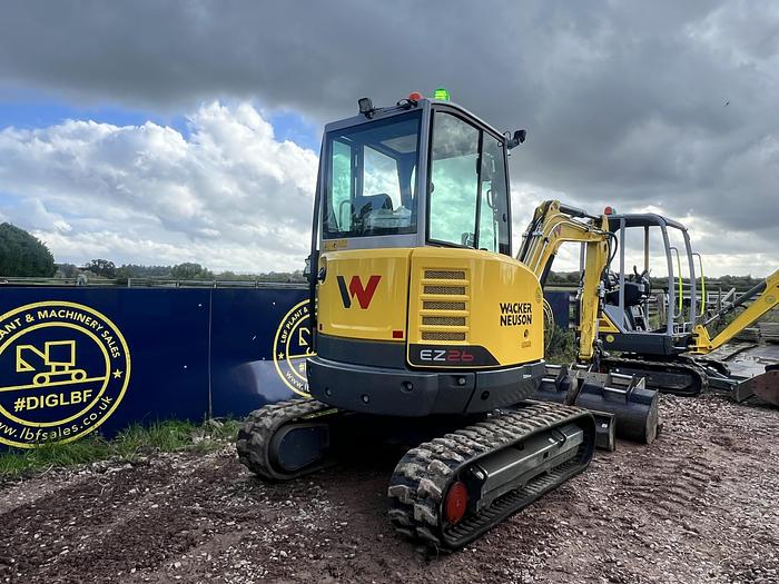 Used 2020 WACKER NEUSON EZ26