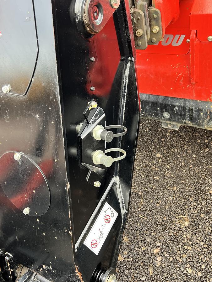 Used 2022 MANITOU MT 930 H